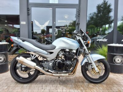 Kawasaki ZR Stan bardzo dobry. BARDZO ŁADNY I ZADBANY. ZR-7