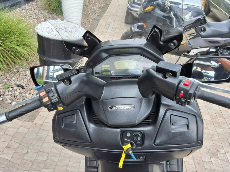 Suzuki Burgman Bezwypadkowy,ładny,opłacony,czysty ABS,EXECUTIVE lift Raty