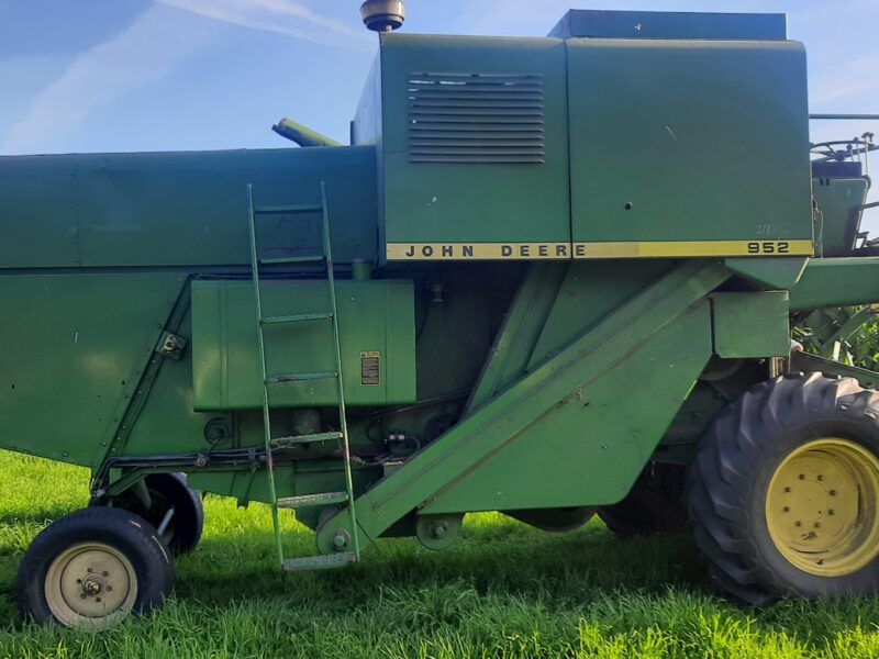 Sprzedam kombajn john deere 952