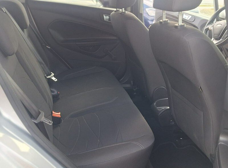 Ford Fiesta super stan mały przebieg klima automat Mk7 (2008-)