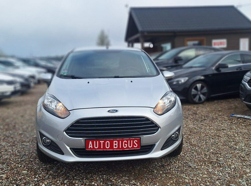 Ford Fiesta super stan mały przebieg klima automat Mk7 (2008-)