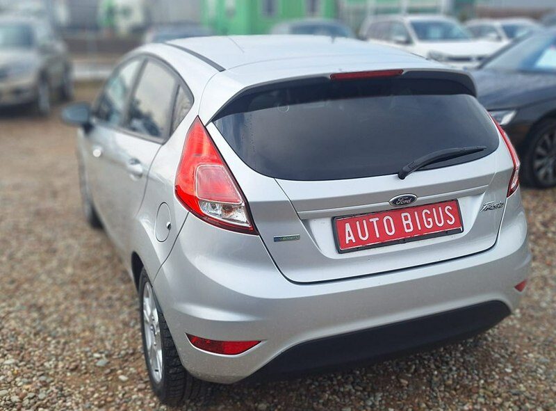 Ford Fiesta super stan mały przebieg klima automat Mk7 (2008-)