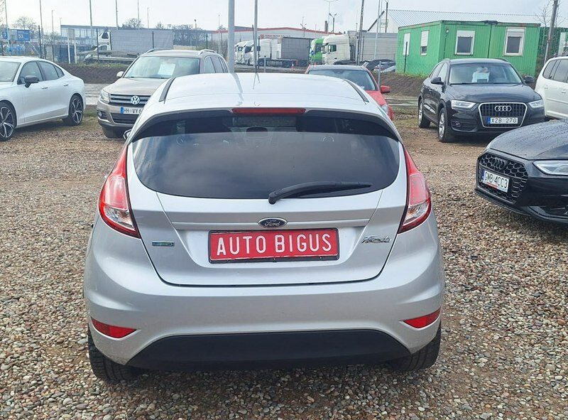 Ford Fiesta super stan mały przebieg klima automat Mk7 (2008-)