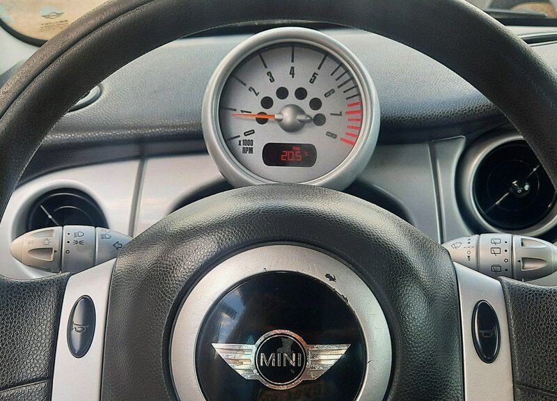 Mini ONE 1,6 Benzyna klima I (2001-2006)