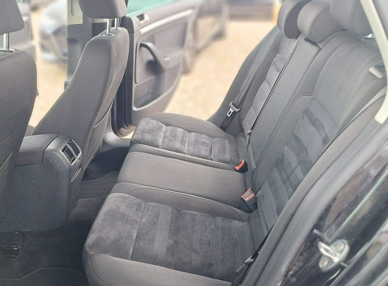 Volkswagen Golf Highline Climatronic common rail ledy bixenon panorama alkantara navi VI (2008-2012)