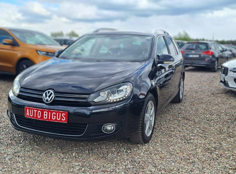 Volkswagen Golf Highline Climatronic common rail ledy bixenon panorama alkantara navi VI (2008-2012)