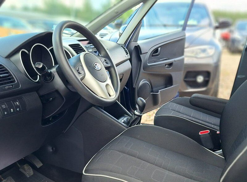Kia Venga mały przebieg klima