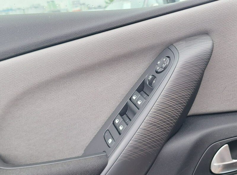 Citroen C4 Picasso Climatronic duza navi LEDY mały przebieg II (2013-)