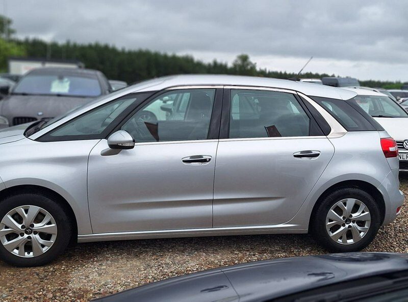 Citroen C4 Picasso Climatronic duza navi LEDY mały przebieg II (2013-)