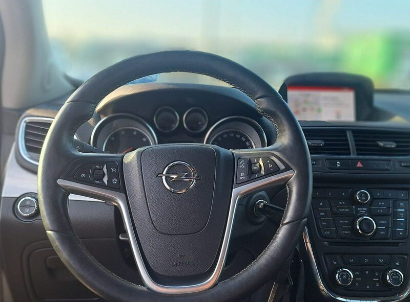 Opel Mokka Duża navi podgrzewana kierownica malutki przebieg 4x4 I (2012-2019)