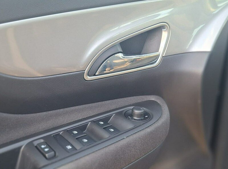 Opel Mokka Duża navi podgrzewana kierownica malutki przebieg 4x4 I (2012-2019)