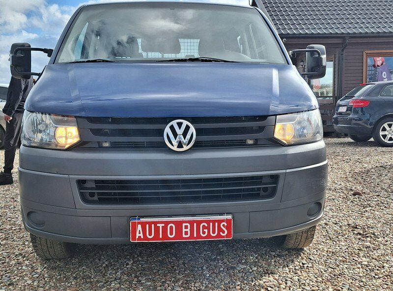 Volkswagen Transporter klima 6 osobowy