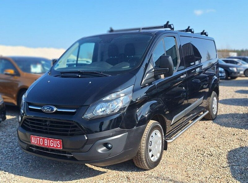 Ford Transit Custom long skrzydełka czujniki parkowania przód i tył klima super stan