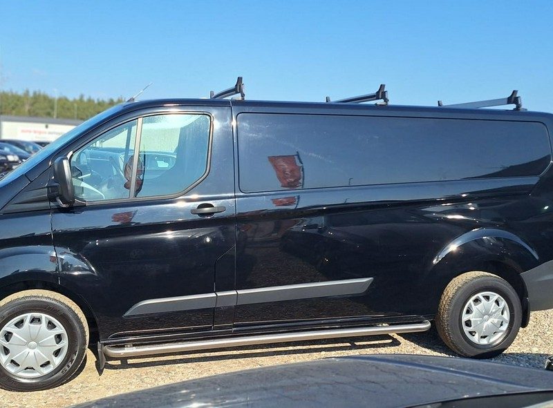 Ford Transit Custom long skrzydełka czujniki parkowania przód i tył klima super stan