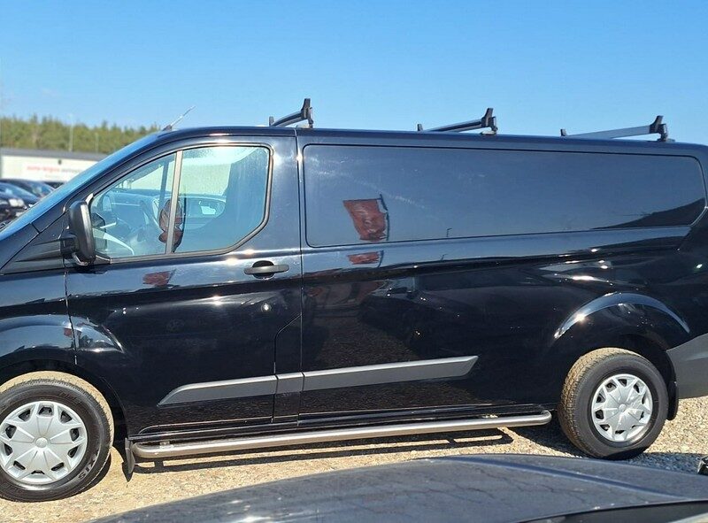 Ford Transit Custom long skrzydełka czujniki parkowania przód i tył klima super stan
