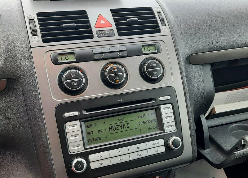 Volkswagen Touran Lift 1.9Tdi Climatronic super stan zarejestrowany I (2003-2010)