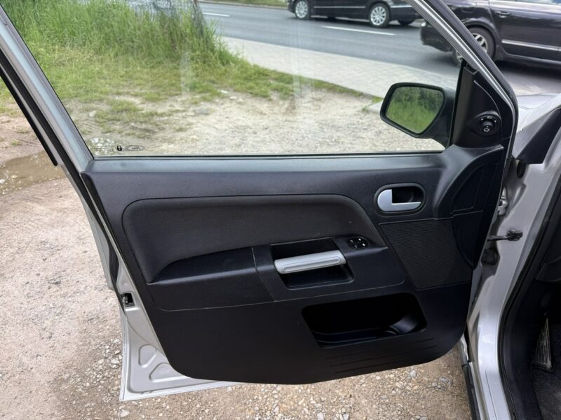 Ford Fusion AUTOMAT*1.6*101PS*KLIMATRON*ESP*Grzana*szyba*el*szyby*luste*1wł*Niemcy