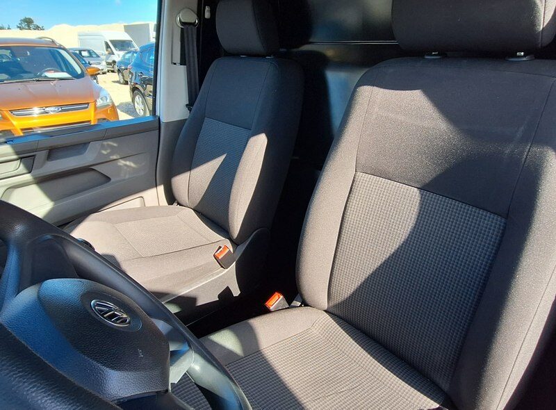 Volkswagen Transporter chłodnia LONG klima mod 2021