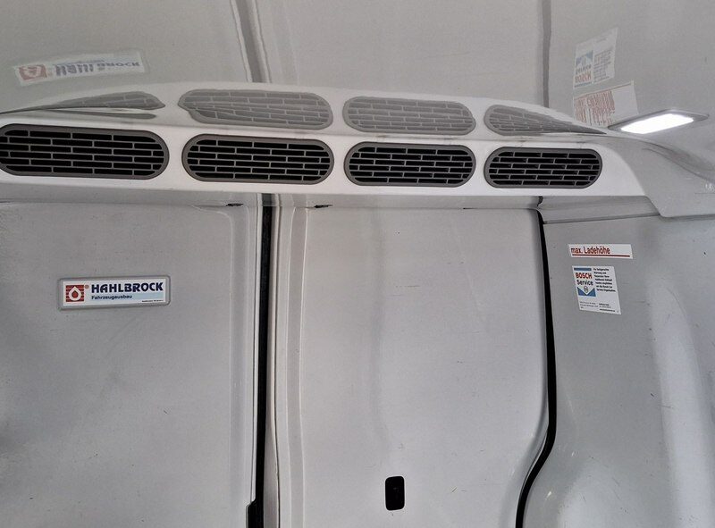 Volkswagen Transporter chłodnia LONG klima mod 2021