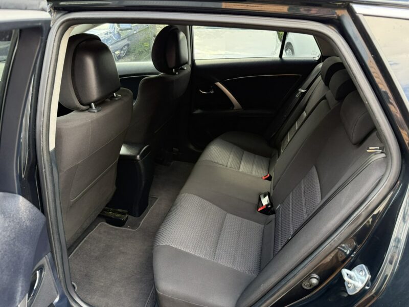 Toyota Avensis 2.0*124PS*169*TYS*KM*Kamera*Cofania*NAVI*kolor*ALU*klimatronik*ESP III (2009-)