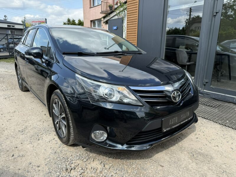 Toyota Avensis 2.0*124PS*169*TYS*KM*Kamera*Cofania*NAVI*kolor*ALU*klimatronik*ESP III (2009-)