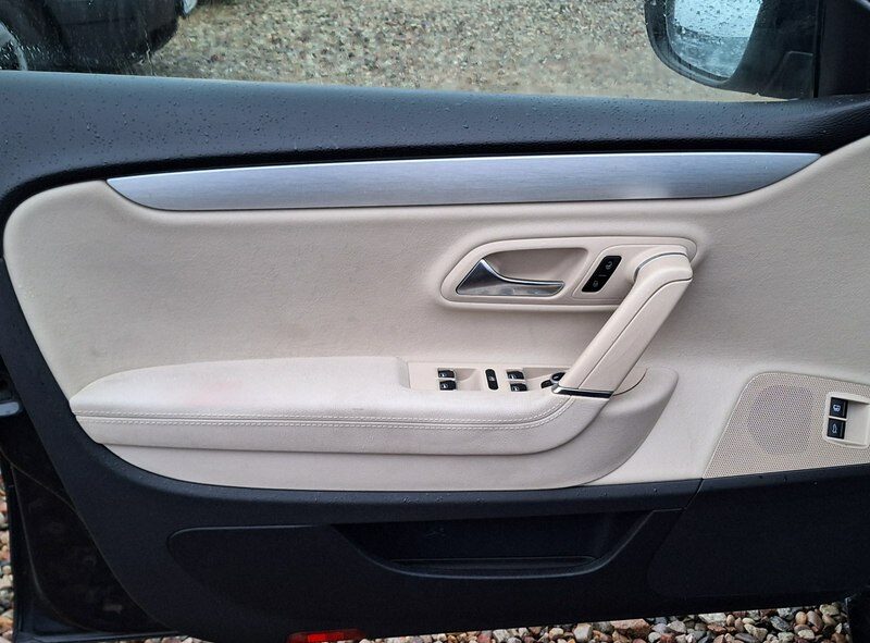 Volkswagen Passat CC mały przebieg