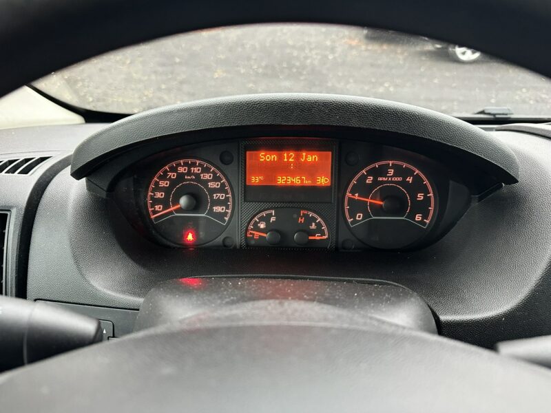 Citroen Jumper 3,0 DIESEL 180 ps klima faktura vat