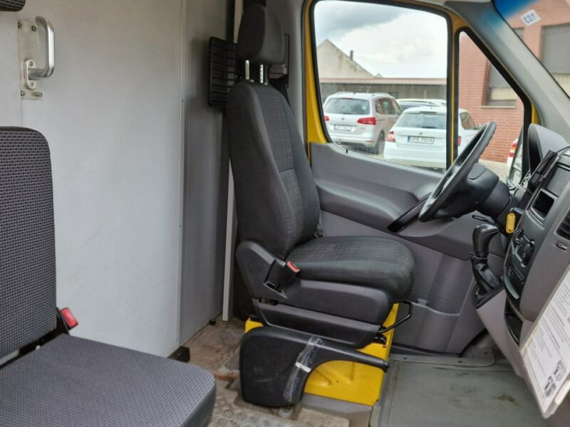 Mercedes Sprinter (Nr. 103 Sprinter 310 CDI MAXI Long F Vat 23%, Kontener, 2011 r