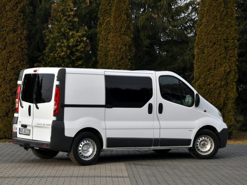 Opel Vivaro 2.5CDTI(145KM)*Klimatyzacja*Hak*I Właściciel*Serwisowany*z Niemiec