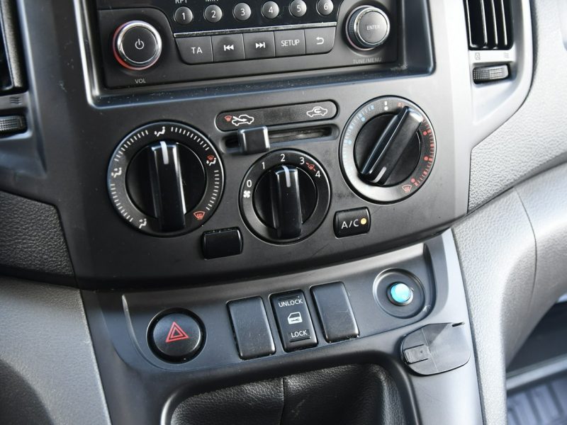 Nissan NV200 1,5dci DUDKI11 2 Osoby,Klimatyzacja,.kredyt.GWARANCJA