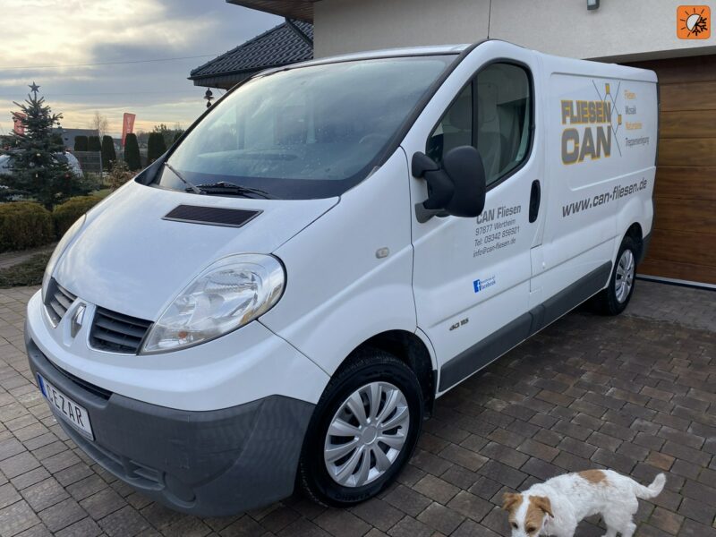 Renault Trafic 2.0 115KM 6 biegów klima blaszak z Niemiec