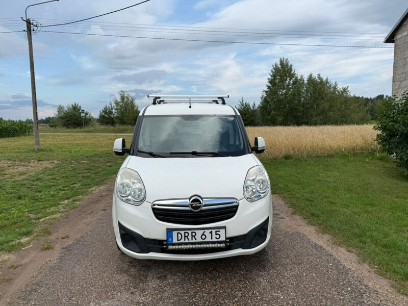 Opel Combo MAXI 1.4Tjet 120KM LPG Mały przebieg 63 tys Nowy Gaz