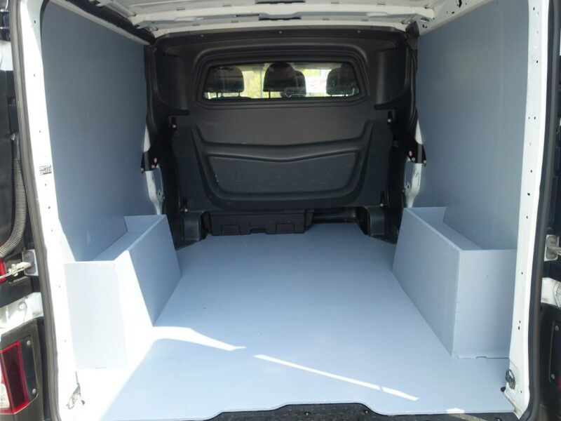 Renault Trafic * R E Z E R W A C J A *