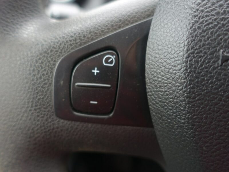 Renault Trafic * R E Z E R W A C J A *