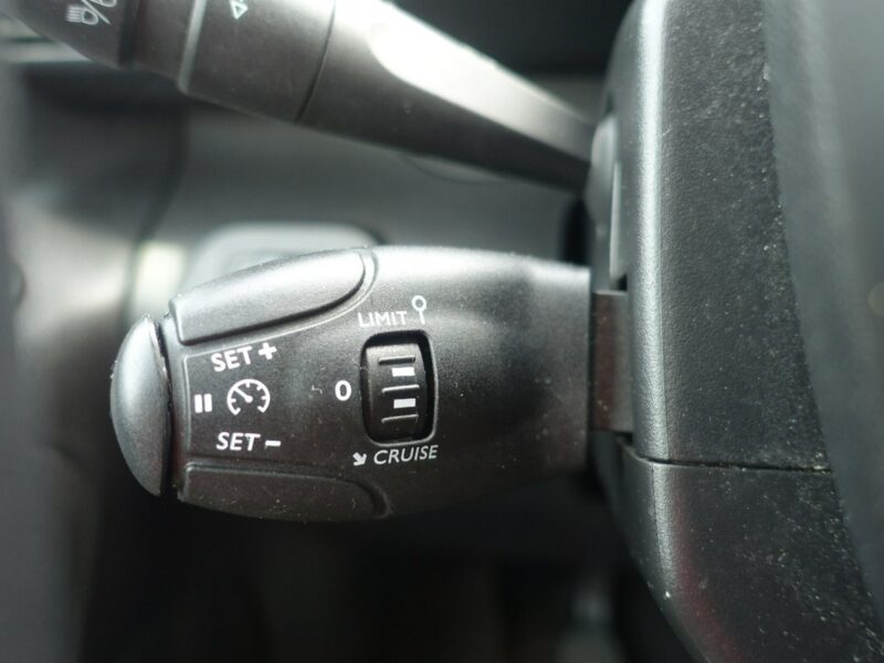 Peugeot Partner Fv 23%*Gwarancja*2 x Boczne Drzwi*Pełny serwis*100% Org. Lakier*Navi*