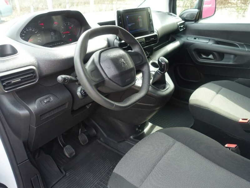 Peugeot Partner Fv 23%*Gwarancja*2 x Boczne Drzwi*Pełny serwis*100% Org. Lakier*Navi*