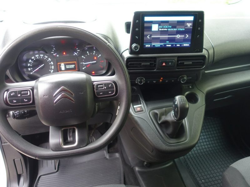 Citroen Berlingo Fv 23%*Navi Kamery* 29 900 netto * Org.Lakier Serwis *1.6 HDI 100 KM*