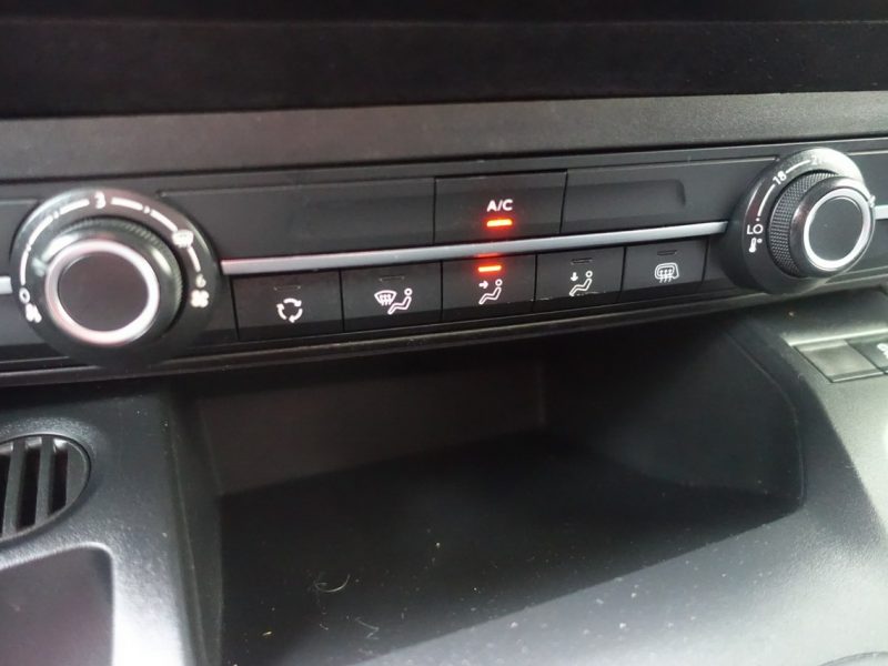 Citroen Berlingo Fv 23%*Navi Kamery* 29 900 netto * Org.Lakier Serwis *1.6 HDI 100 KM*