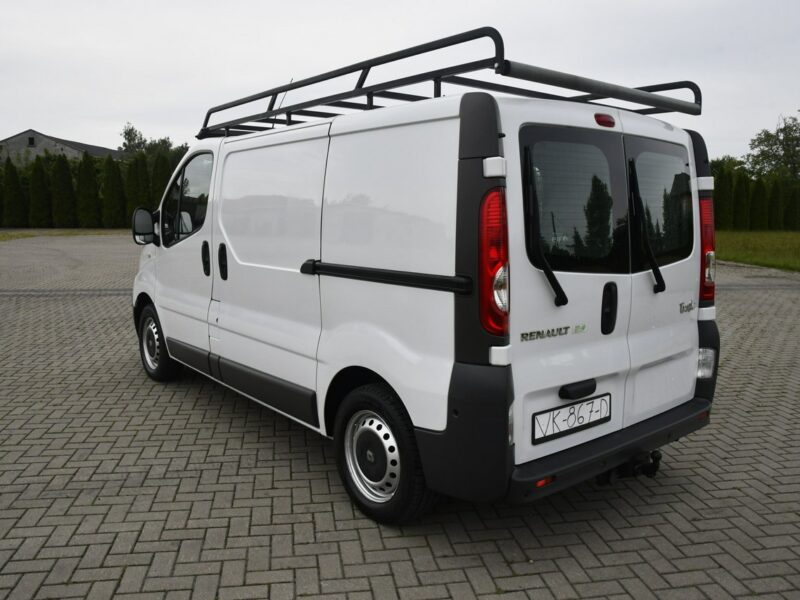 Renault Trafic 2,0dci 3 Osoby El.szyby.Centralka.Serwis.Klimatyzacja.Hak.kredyt.OKAZJ