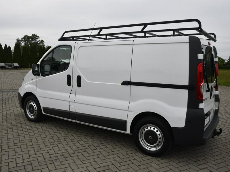 Renault Trafic 2,0dci 3 Osoby El.szyby.Centralka.Serwis.Klimatyzacja.Hak.kredyt.OKAZJ