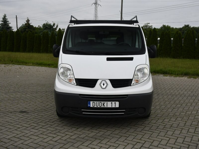 Renault Trafic 2,0dci 3 Osoby El.szyby.Centralka.Serwis.Klimatyzacja.Hak.kredyt.OKAZJ