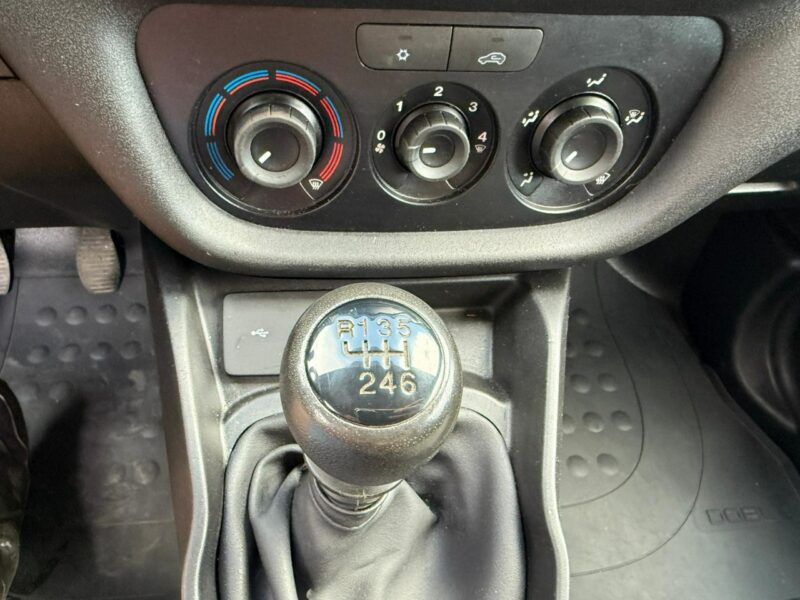 Fiat Doblo 1.4Tjet 120KM z Nowym LPG przebieg 95 tys km 2x boczne drzwi