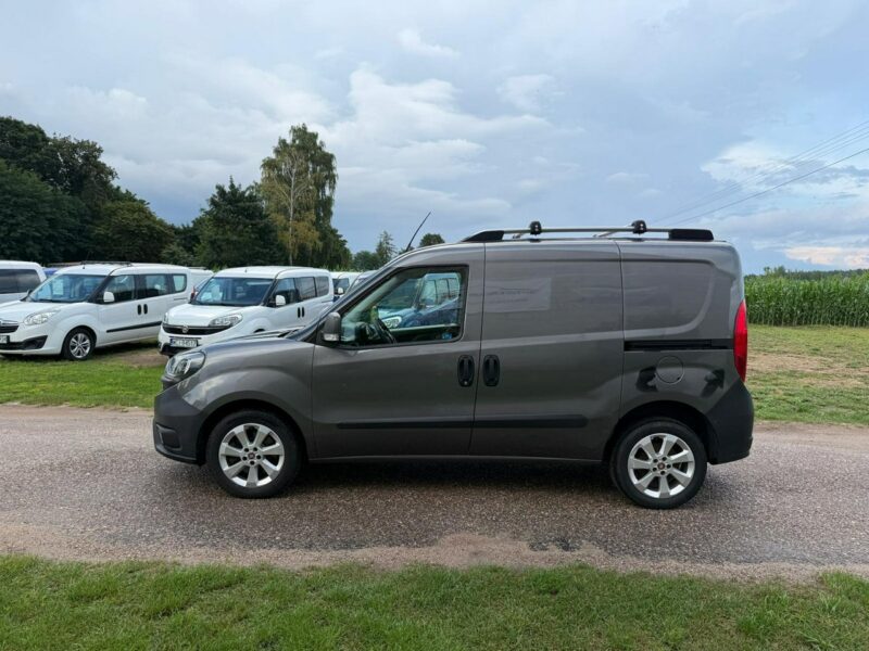 Fiat Doblo 1.4Tjet 120KM z Nowym LPG przebieg 95 tys km 2x boczne drzwi