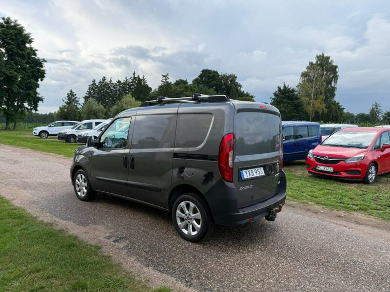 Fiat Doblo 1.4Tjet 120KM z Nowym LPG przebieg 95 tys km 2x boczne drzwi