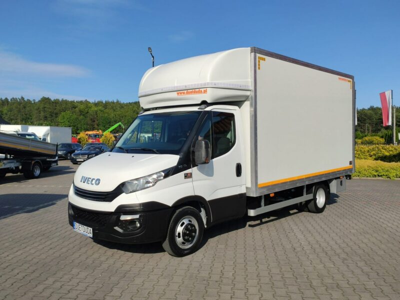 Iveco Daily 35C14 Hi-Matic Do 3,5tony Kontener8-Palet Winda Drzwi Boczne Grudzień 2019r