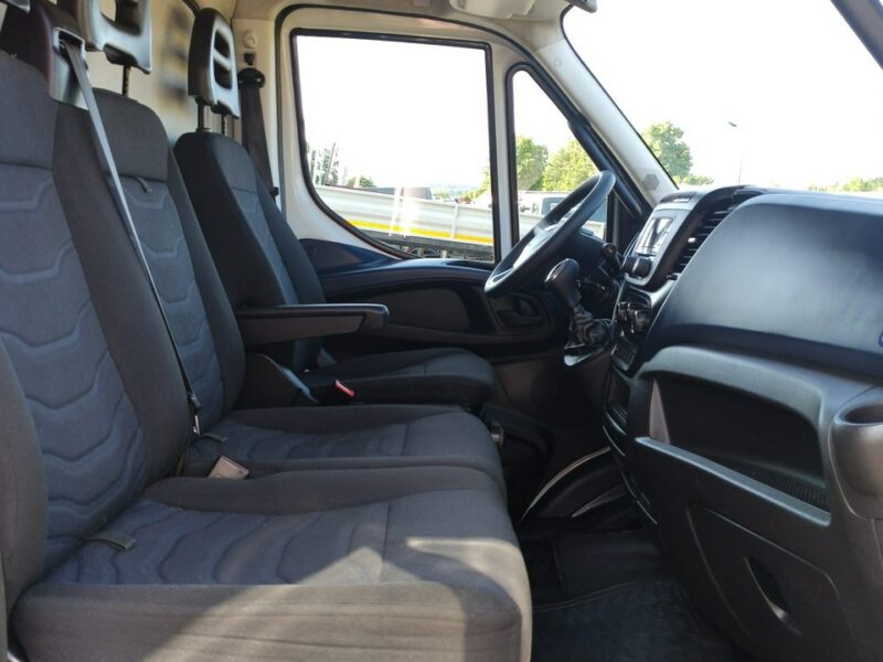 Iveco Daily 35C14 Hi-Matic Do 3,5tony Kontener8-Palet Winda Drzwi Boczne Grudzień 2019r