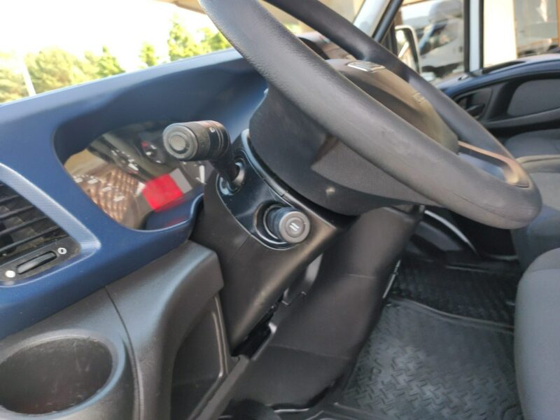 Iveco Daily 35C14 Hi-Matic Do 3,5tony Kontener8-Palet Winda Drzwi Boczne Grudzień 2019r
