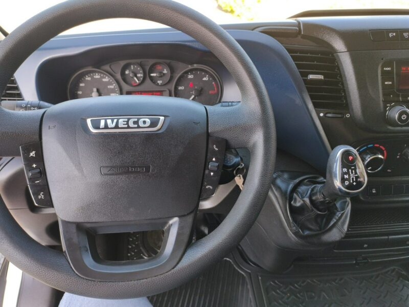 Iveco Daily 35C14 Hi-Matic Do 3,5tony Kontener8-Palet Winda Drzwi Boczne Grudzień 2019r