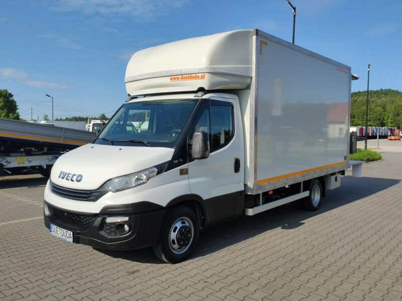 Iveco Daily 35C14 Hi-Matic Do 3,5tony Kontener8-Palet Winda Drzwi Boczne Grudzień 2019r