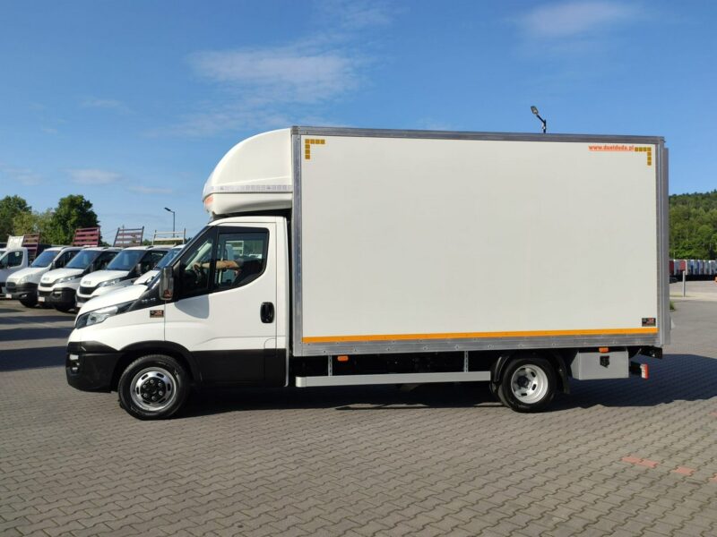 Iveco Daily 35C14 Hi-Matic Do 3,5tony Kontener8-Palet Winda Drzwi Boczne Grudzień 2019r